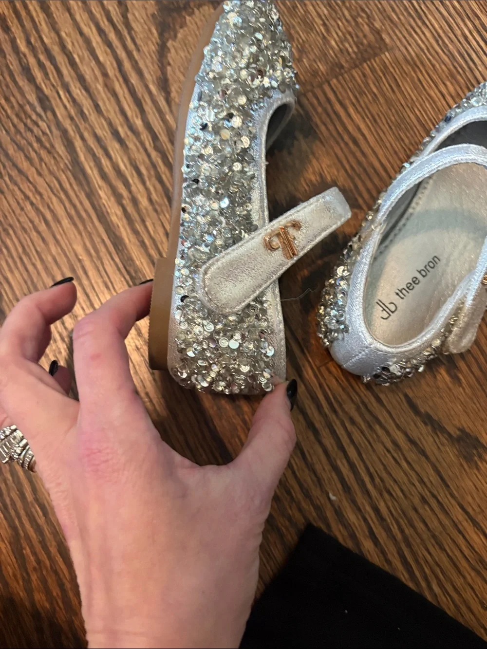 Girls Silver Sequin Mary Jane Dress Shoes - Sparkling Strap